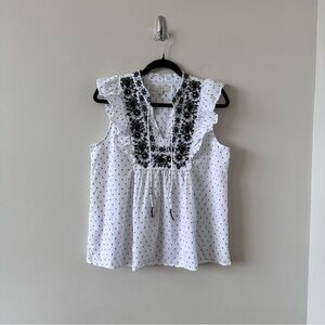 Loft-Babydoll Embroidered Black and White Sleeveless Ruffle Detail Blouse